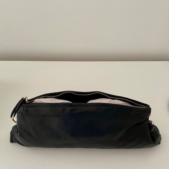 Massimo Dutti Leather 2-in-1 Bag - Picture 7 of 12